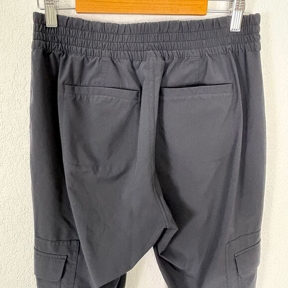 Athleta Black Cargo Skinny Leg Pants Size 6 - Picture 9 of 11